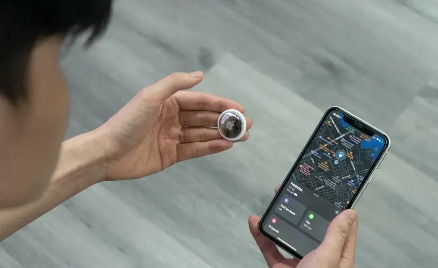 AirTag - czy warto? Jak działa i do czego służy lokalizator Apple