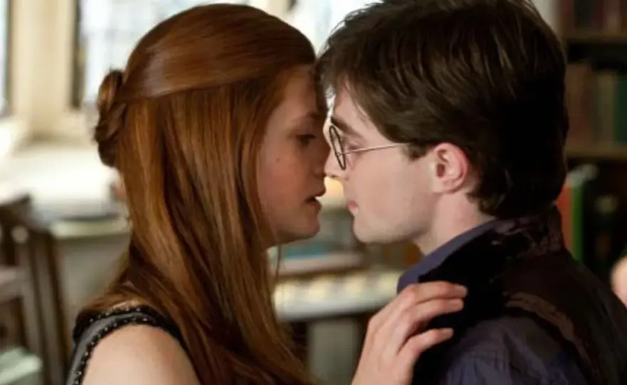 Harry i Hermiona pocałunek - Prawda o tej scenie