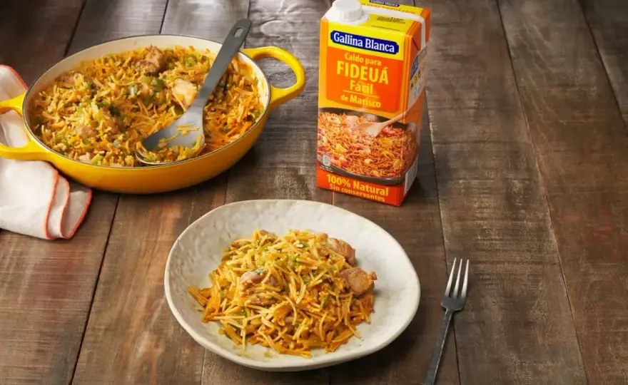 Fideos a la cazuela con costilla y trucos para que queden melosos