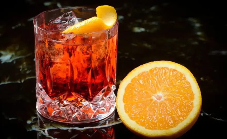 Negroni zubereiten - So gelingt der perfekte Drink