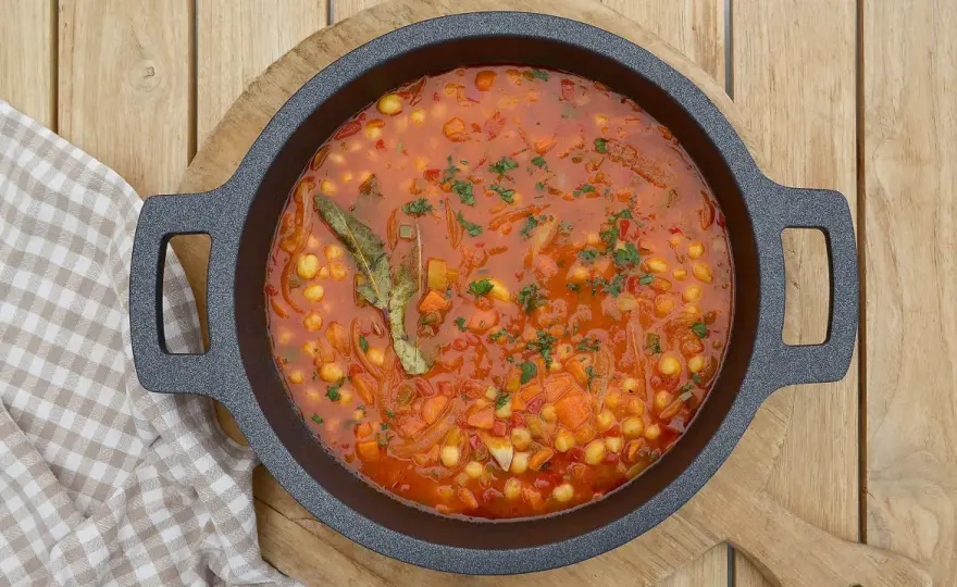 Garbanzos con Verduras - El guiso perfecto, fácil y sabroso