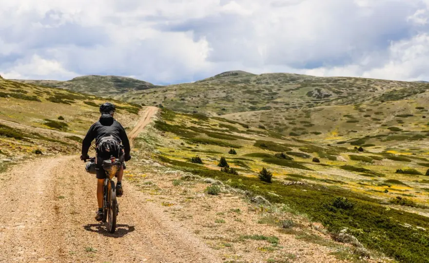 Montañas Vacías en bici - Guía completa para tu aventura