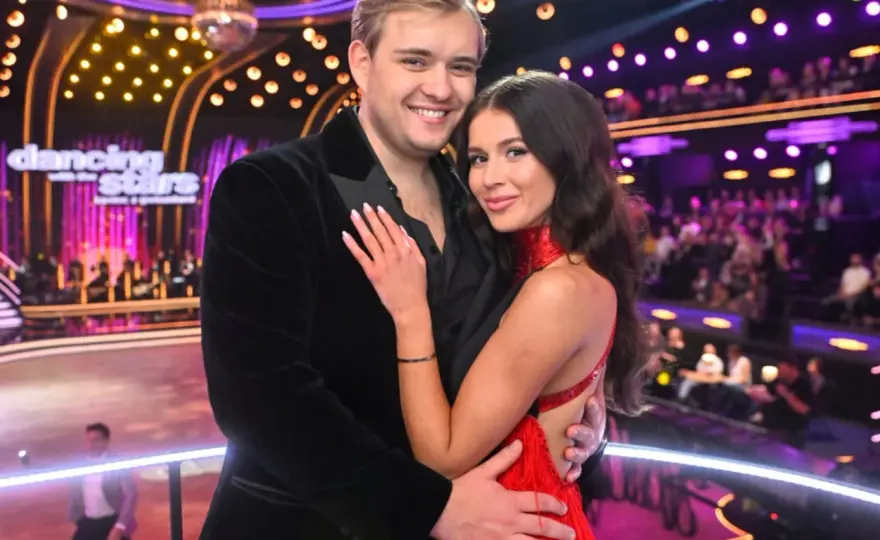 Kevin Mglej - pochodzenie, kariera. Więcej niż partner Roxie?