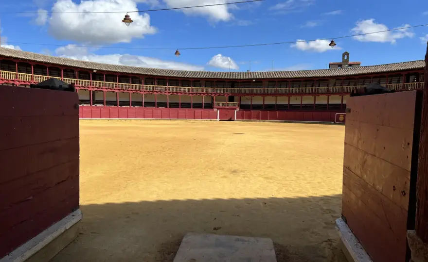 Plaza de Toros de Toro - Historia, arquitectura y visita