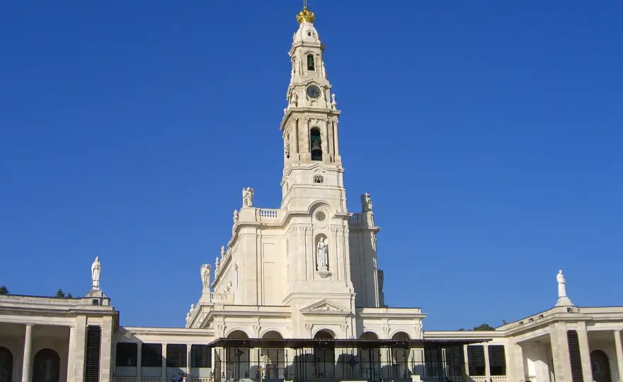 W jakim kraju jest Fatima? Odkryj jej znaczenie w Portugalii