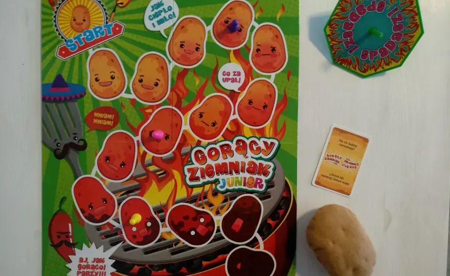 Jak się gra w Gorącego Ziemniaka - zasady, warianty i korzyści