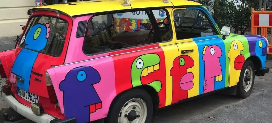 Trabant z czego karoseria? Poznaj tajemnice duroplastu w designie