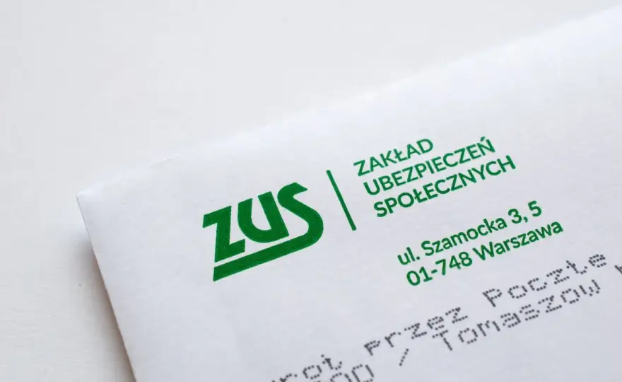 Zasiłek a świadczenie pielęgnacyjne - Różnice, kwoty i praca