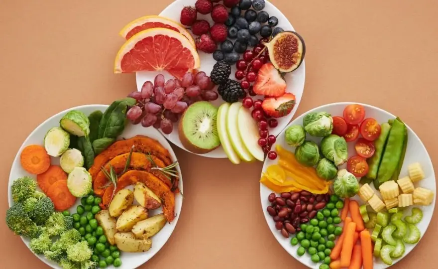 Alimentos diuréticos que sí tienen sentido y cuándo tener cuidado