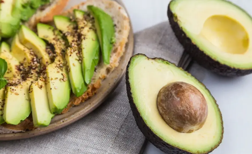 Avocado - Frucht oder Gemüse? So ordnest du sie richtig ein