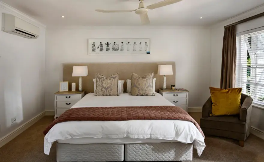 Hotel Bed Layers Explained - Recreate Luxury at Home