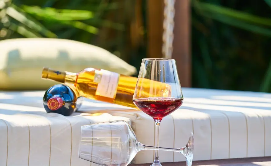 Wino do gotowania: czy alkohol znika? Jakość ma znaczenie!