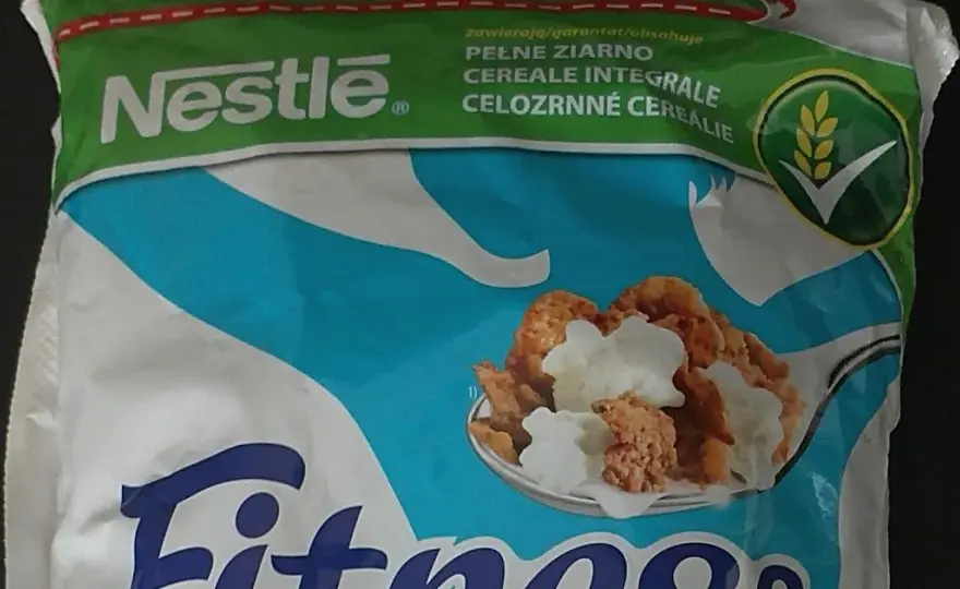 Czy płatki Nestlé Fitness są zdrowe? Odkryj ukryte składniki i zagrożenia