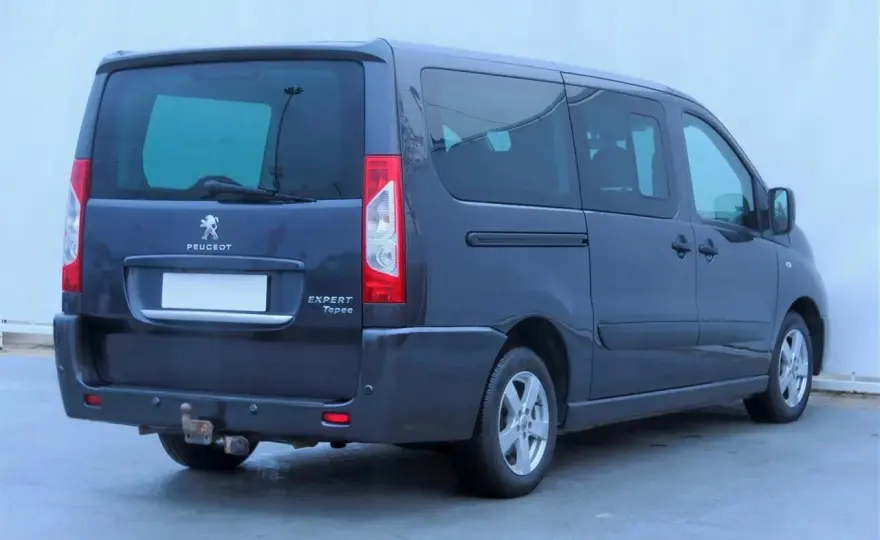 Peugeot Expert 2.0 HDi - Czy ten diesel ma sens? Sprawdź!