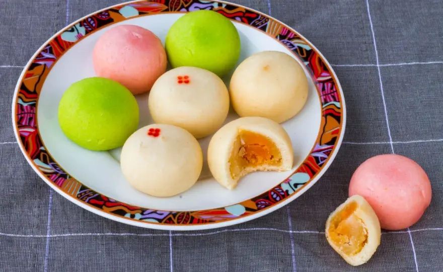 Co to lody mochi? Poznaj ich historię, smaki i zrób w domu!