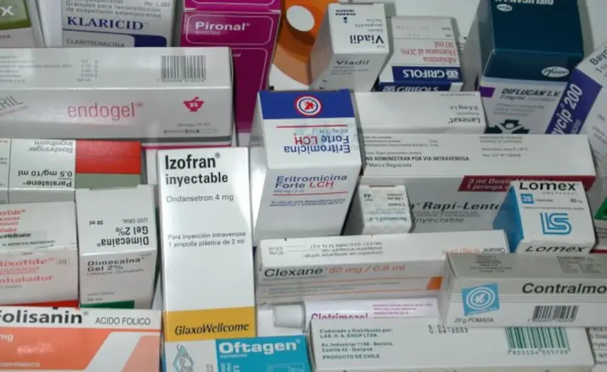 Medicamentos sin receta o de mesa: lo que necesitas saber para cuidarte