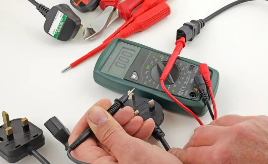 Domino électrique - Interdit ou pas ? Le guide complet.