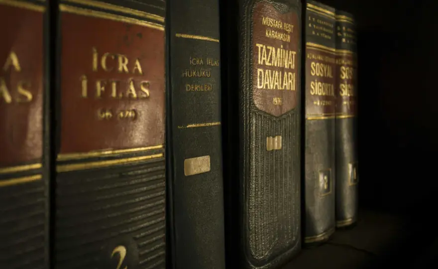 Jak wyczyścić BIK? Odkryj 3 legalne sposoby na poprawę historii