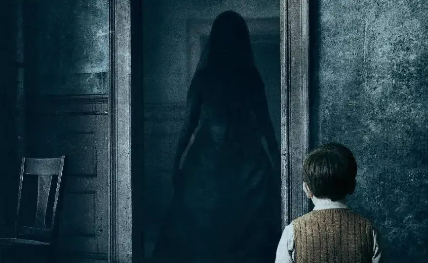 Najlepsze horrory od 13 lat: straszne filmy i książki dla nastolatków