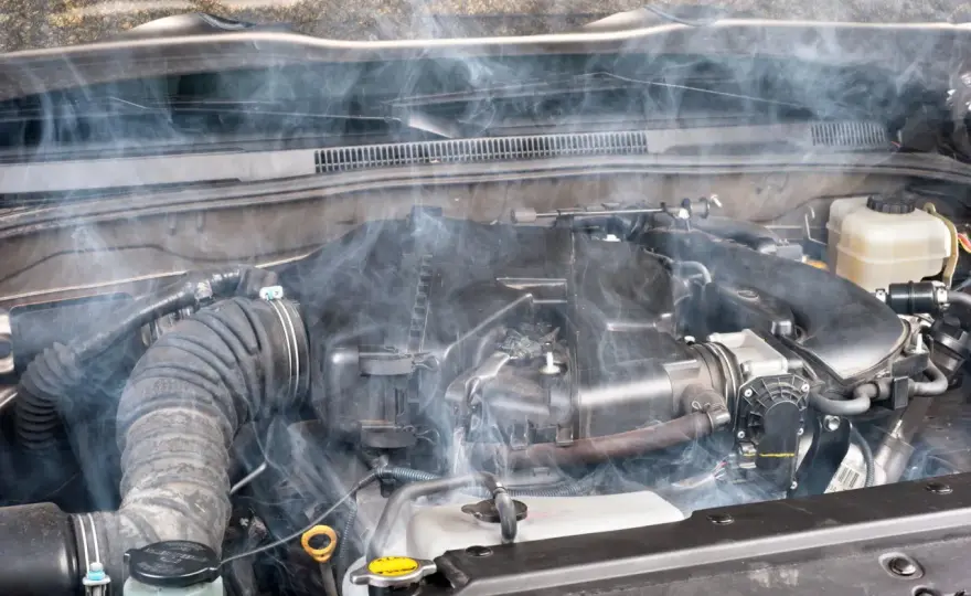 Agua en el motor - cuándo es normal y cuándo parar
