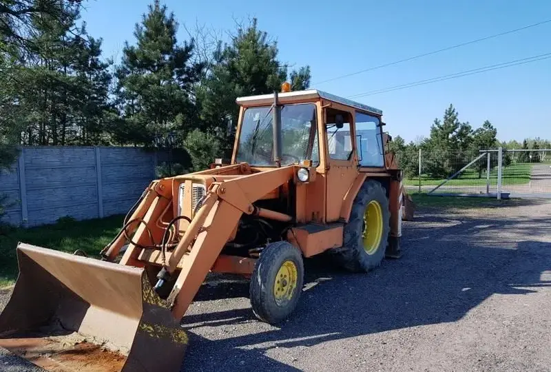 Koparko ładowarka Ostrówek KTO-162 - historia, specyfikacja i ceny