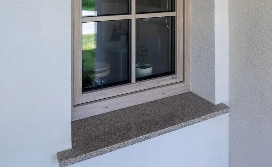 Ile powinien wystawać parapet zewnętrzny?