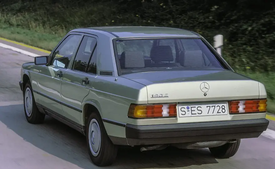 Mercedes 190 (W201) - Czy warto kupić? Poradnik kupującego