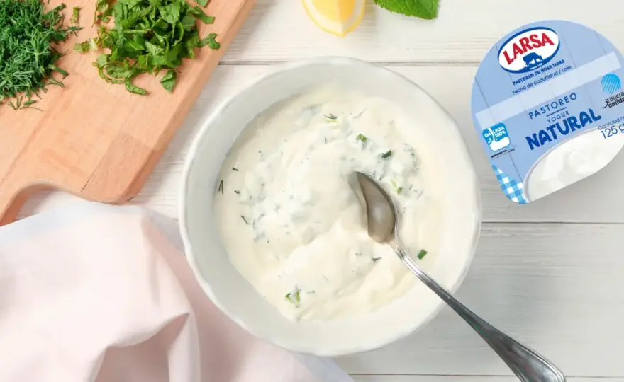 Salsa de yogur perfecta - Equilibra tus platos sin fallar