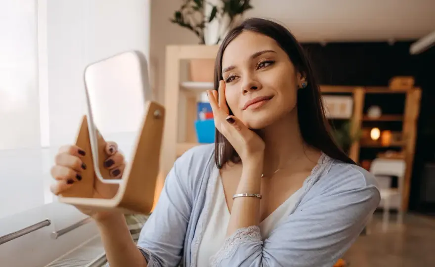 Retinol w ciąży - Czy jest bezpieczny? Sprawdź, co musisz wiedzieć