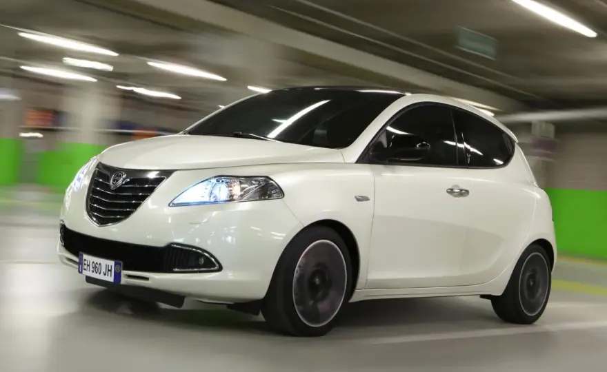 Lancia Ypsilon a metano usata, quando conviene davvero?