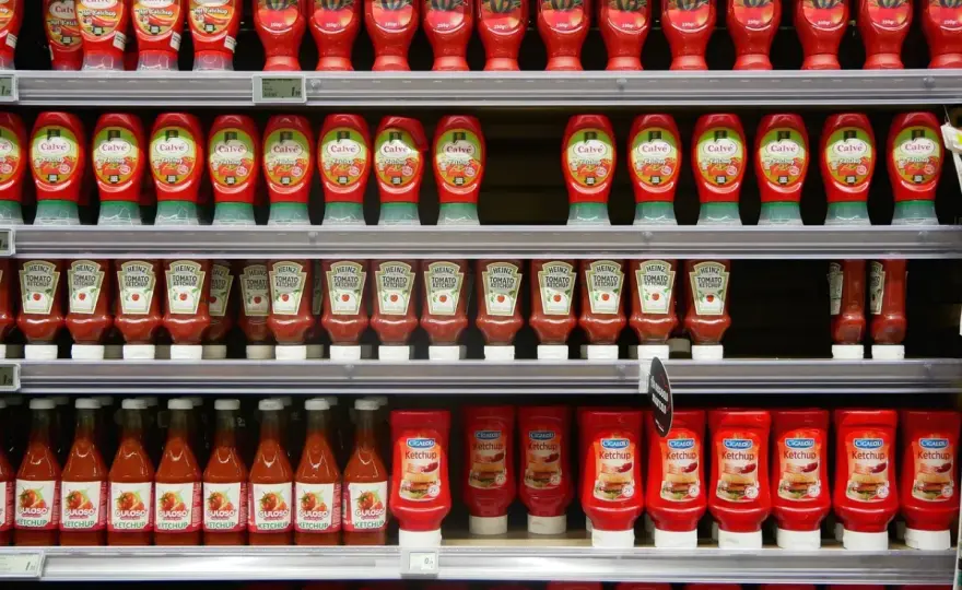 Ketchup bezglutenowy: Większość jest bezpieczna! Jak wybrać?
