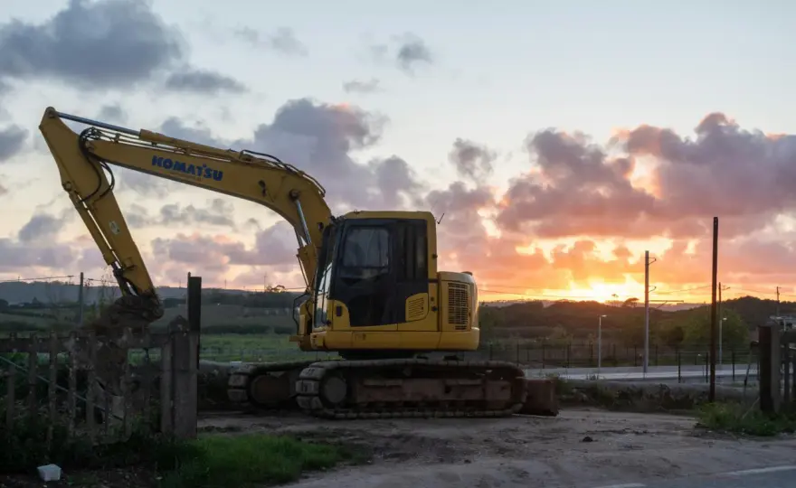 Mini koparki Komatsu - jak wybrać i zainwestować mądrze?