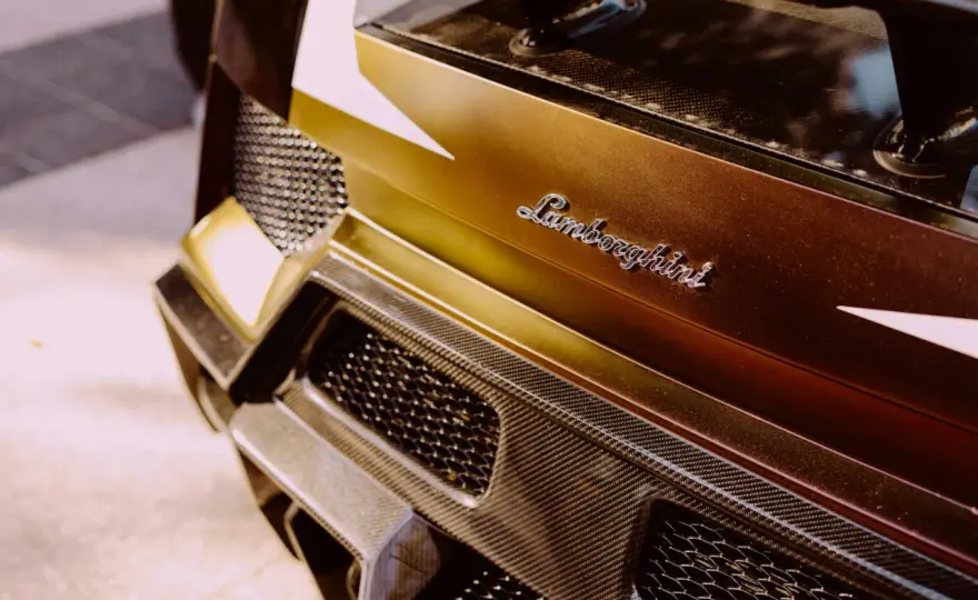 Ile kosztuje nowe Lamborghini? Ceny modeli i ukryte koszty