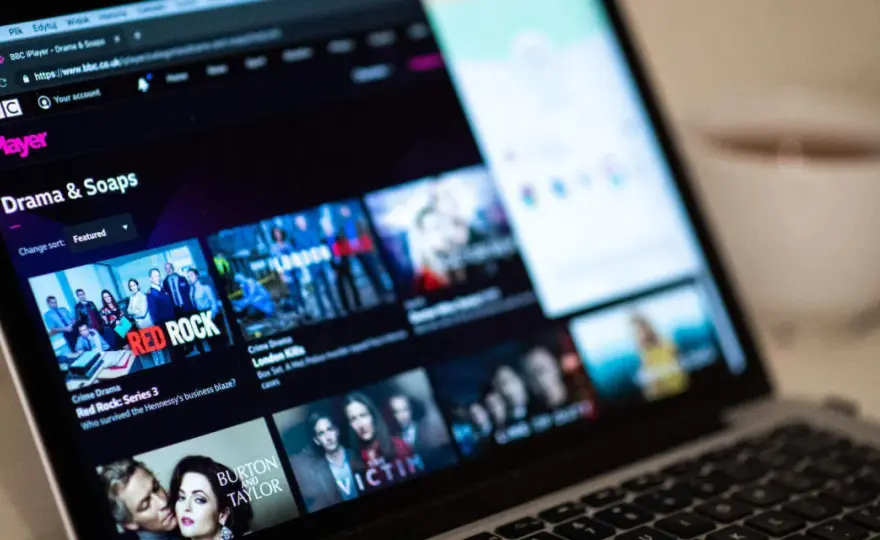 Jak oglądać BBC iPlayer w Polsce? VPN i przewodnik krok po kroku