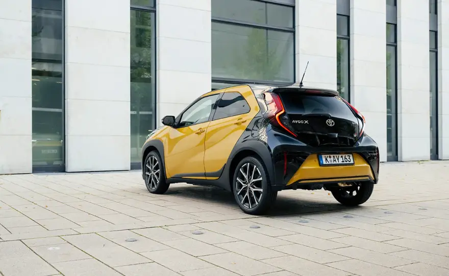 Aygo X Hybrid - czy ten crossover to hit? Sprawdź!