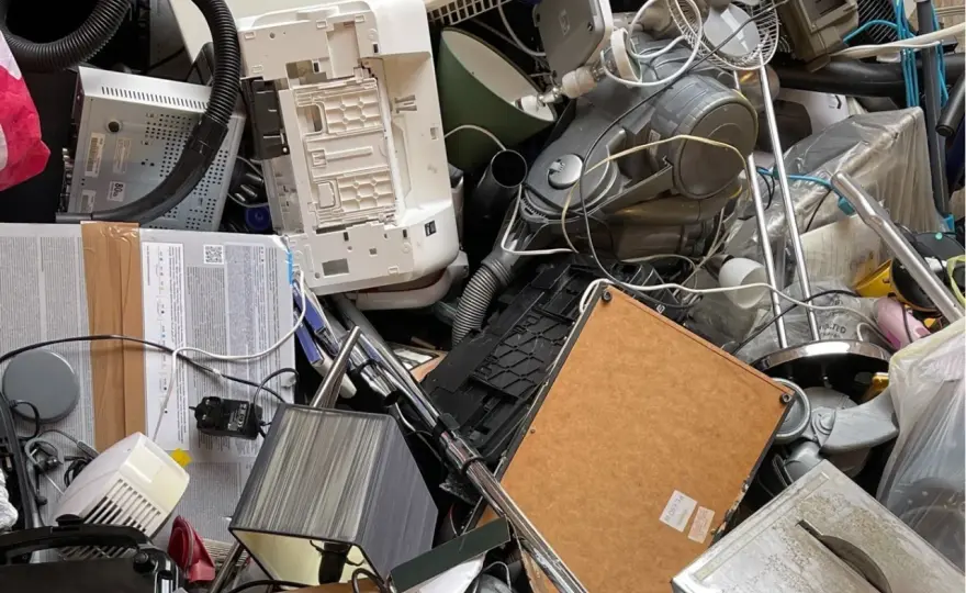Gdzie oddać stare żelazko? Uniknij 5000 zł kary za elektrośmieci!