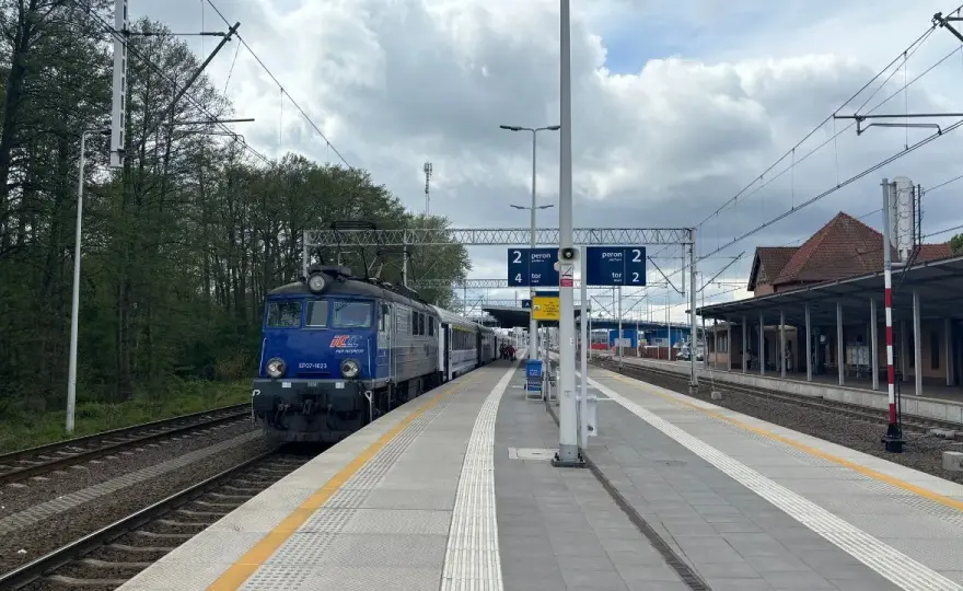 Twój pociąg się spóźnia? Szybko sprawdź i uzyskaj odszkodowanie