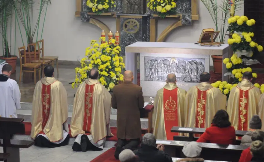 Msza rekolekcyjna - ile trwa? Czas, różnice, jak sprawdzić.