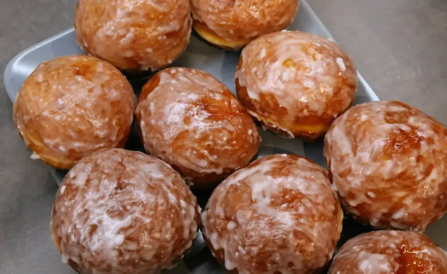 Jak upiec pączki w piekarniku, aby były idealnie puszyste i smaczne