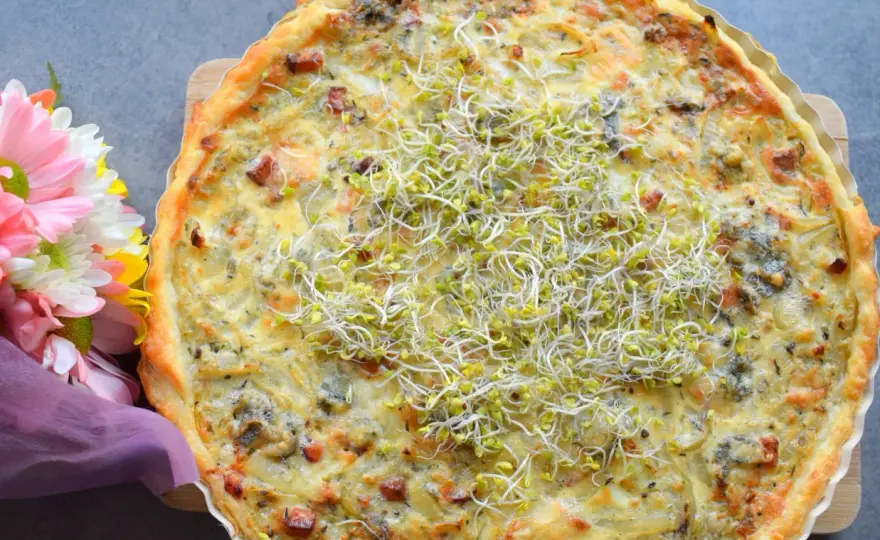 Tarta cebulowa z boczkiem - sprawdzony przepis i proporcje
