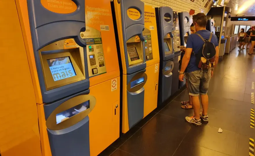Bahn in Lissabon - so klappt Metro, CP und Ticketwahl