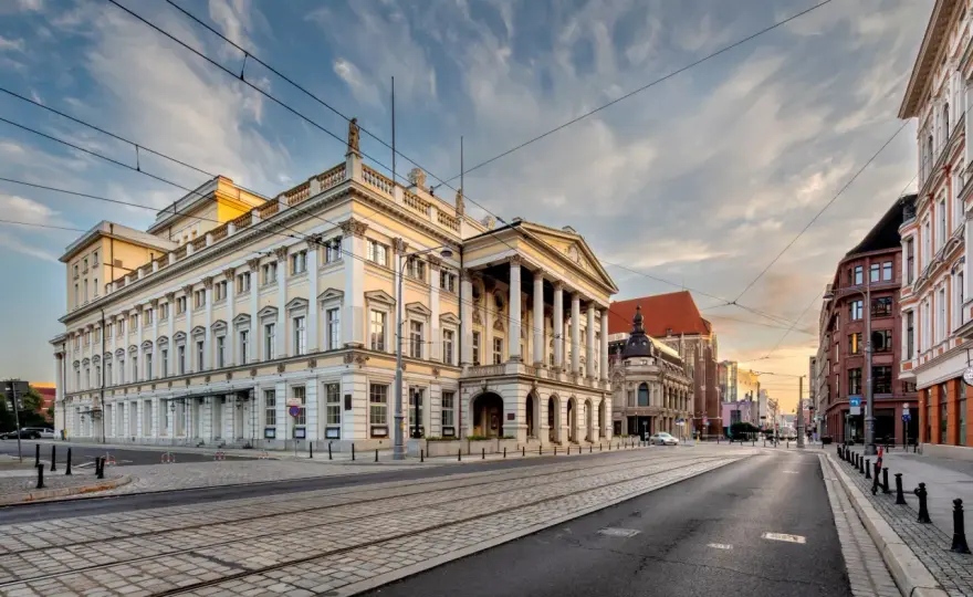 Repertuar Opery Wrocławskiej 2026 - Jak wybrać idealny spektakl?