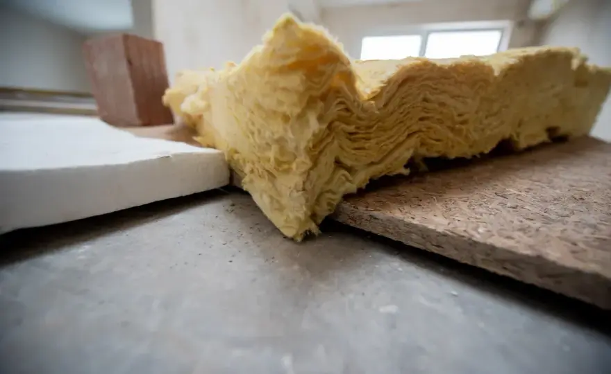 Materiały do ocieplania budynków - Styropian, wełna czy PIR?