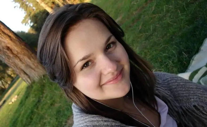 Nienachalna uroda znaczenie: jak subtelne piękno wpływa na akceptację
