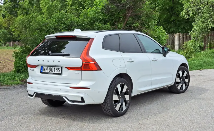 Volvo XC60: Jaki silnik wybrać? Poradnik eksperta i realne spalanie