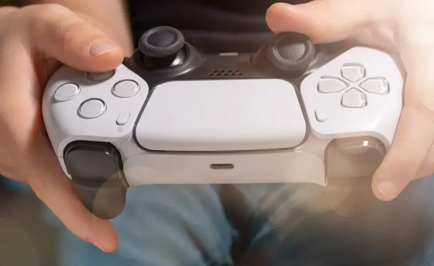 Czy pad z PS4 działa na PS5? Odkryj ograniczenia i możliwości