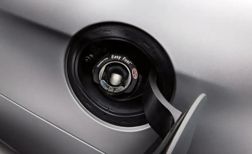 Ford Easy Fuel – jak otworzyć wlew? Poradnik krok po kroku