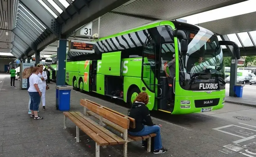 Flixbus Radom: Gdzie dokładnie odjeżdża? Adres, stanowisko, porady!
