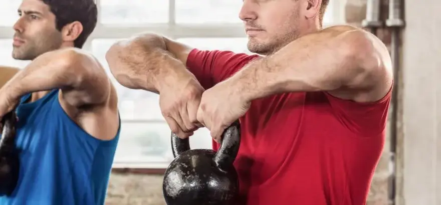 Co to jest CrossFit? Przewodnik: zasady, efekty i pierwsze kroki.