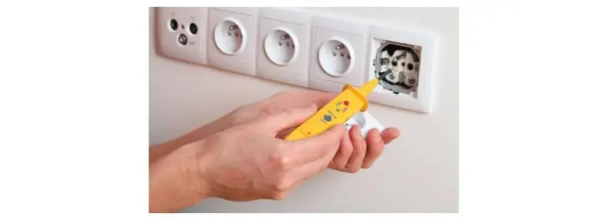 Cena Wymiany Gniazdka - Koszty Wymiany Gniazdka Elektrycznego i Grzejnika